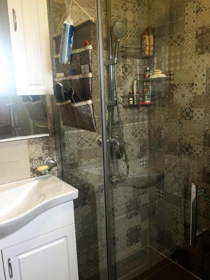 Eko Apartmani Krackovic Golubovci Exterior foto